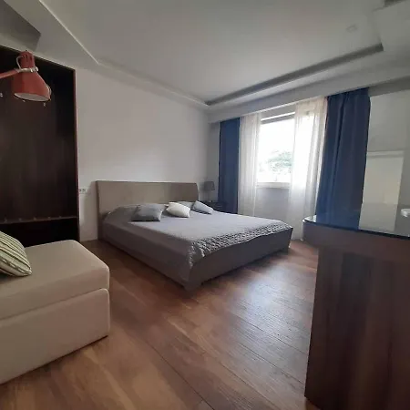 M House *